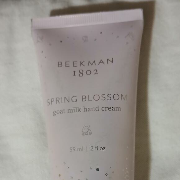 Beekman 1802 Spring Blossom  Goat Milk Hand Cream 2 oz travel size NEW - Picture 1 of 6